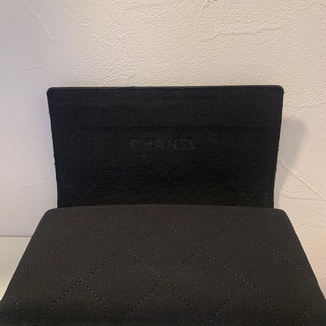 ❤️ ミニクラッチにも❤️CHANEL アイウェア用 マトラッセケース