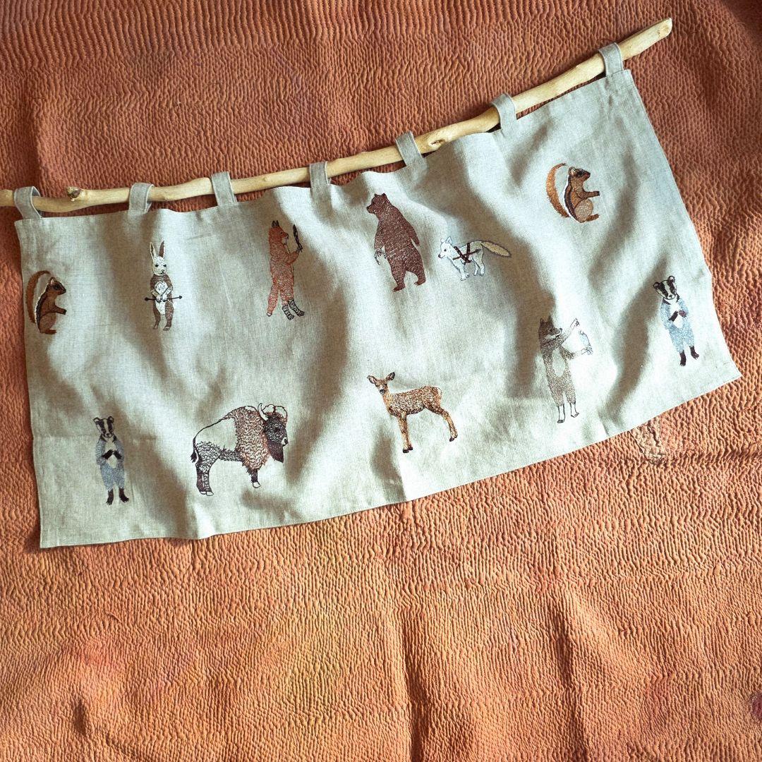 ❁ハンドメイドになります❁ 刺繍カフェカーテン