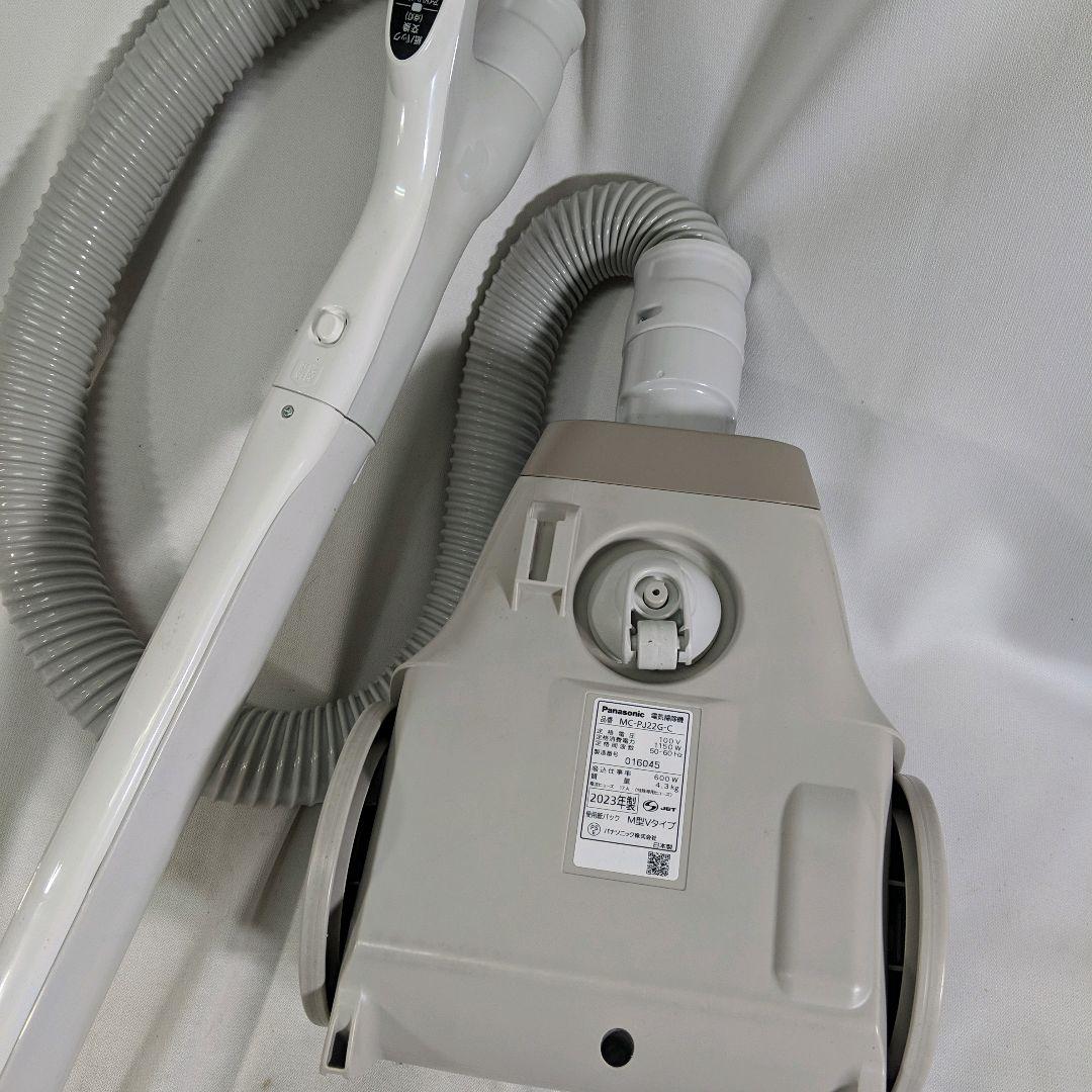 【美品】パナソニック 掃除機 コンパクト ハイパワー MC-PJ22G-C