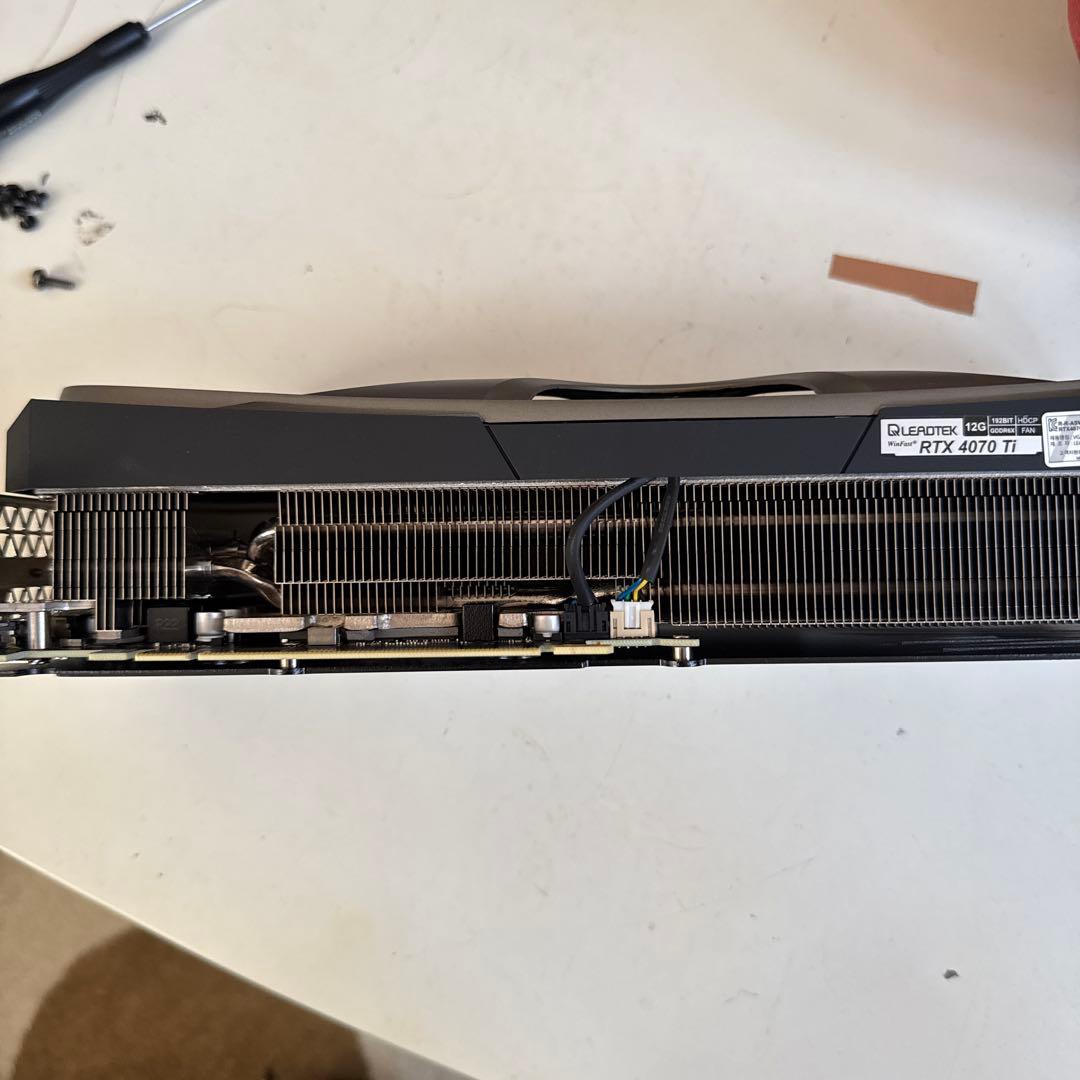 グラフィックボード・グラボ・ビデオカード WinFast RTX 4070 Ti HURRICANE