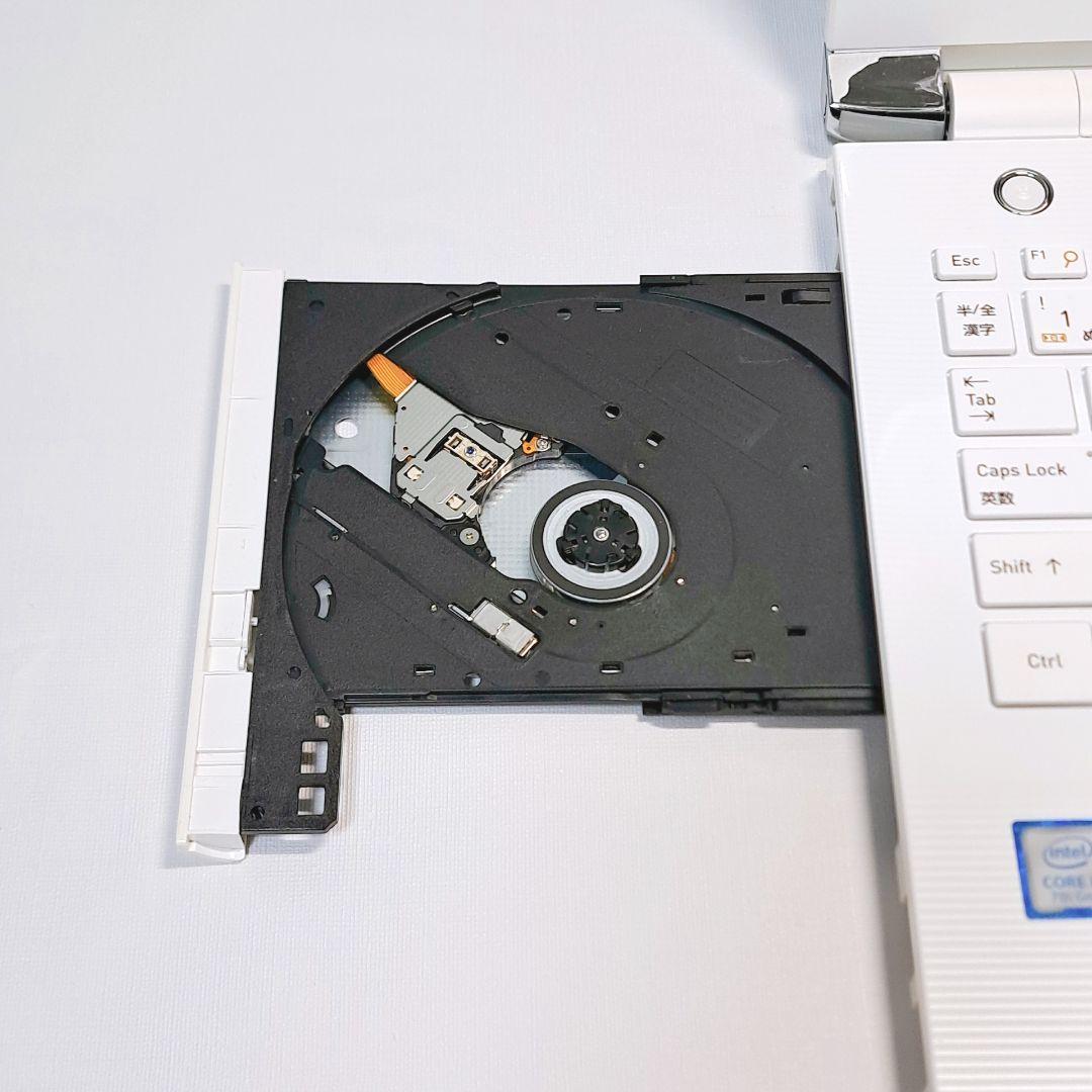 J108【美品】すぐ使える 東芝ノートパソコン 第7世代i3 win11