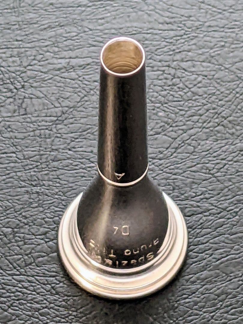 ホルン マウスピース Tilz(ティルツ) D4　A