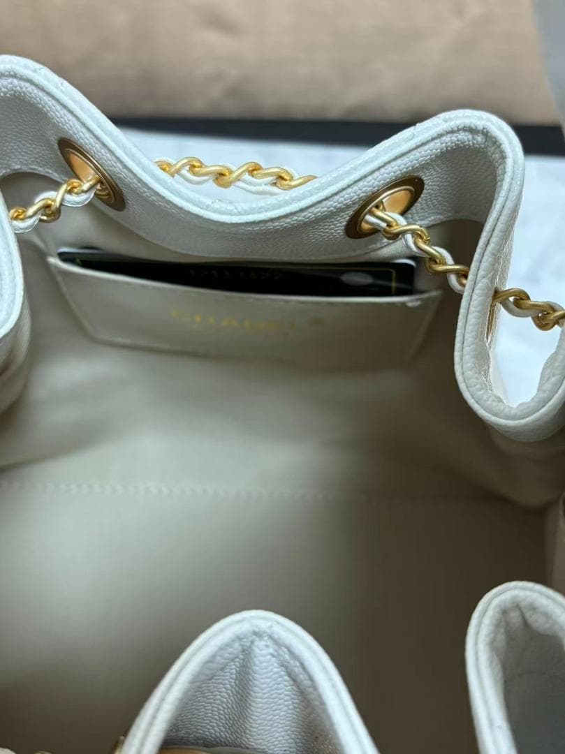 【非売品】 VIP限定 ホワイト キルティング ハンドバッグ~~