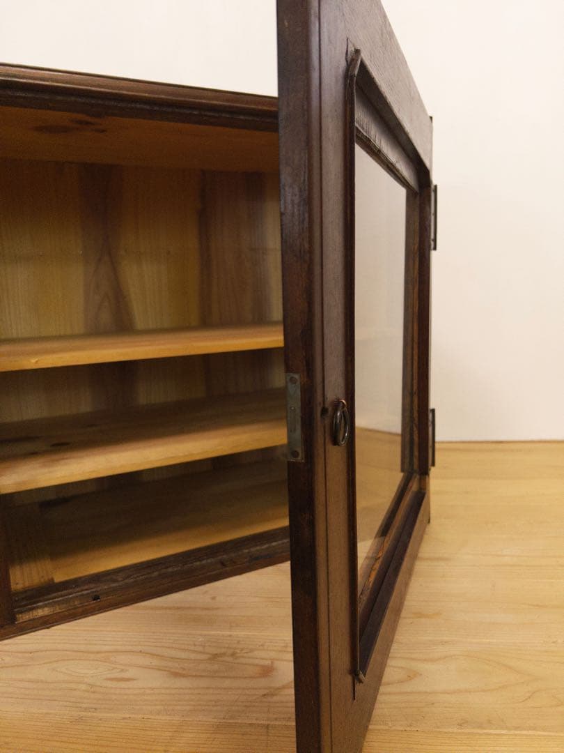 ガラス棚　ローボード　無垢材　M074　古道具　古家具　ビンテージ　アンティーク