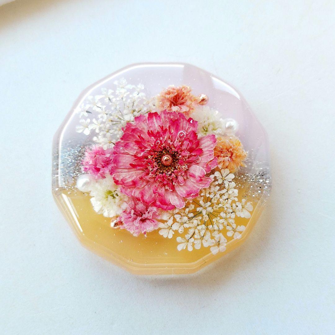 【1253】レジン　マトリカリア　ヘアゴム　ポニーフック　ブロ―チ　ハンドメイド