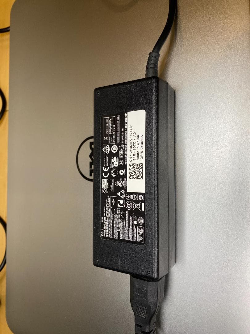 Windowsノート本体 DELL XPS 15 / Core i7 / NVIDIA GPU