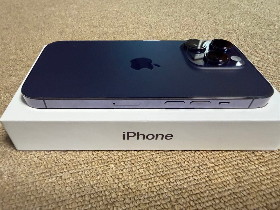 バオー　Apple iPhone 14 Pro ディープパープル