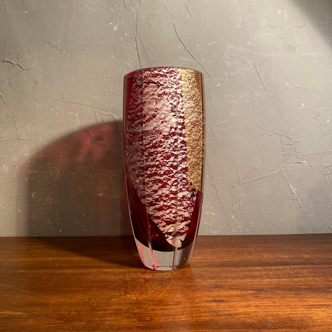 東洋佐々木硝子 紅波瑠 切子花瓶 伝統工芸品 フラワーベース オブジェ
