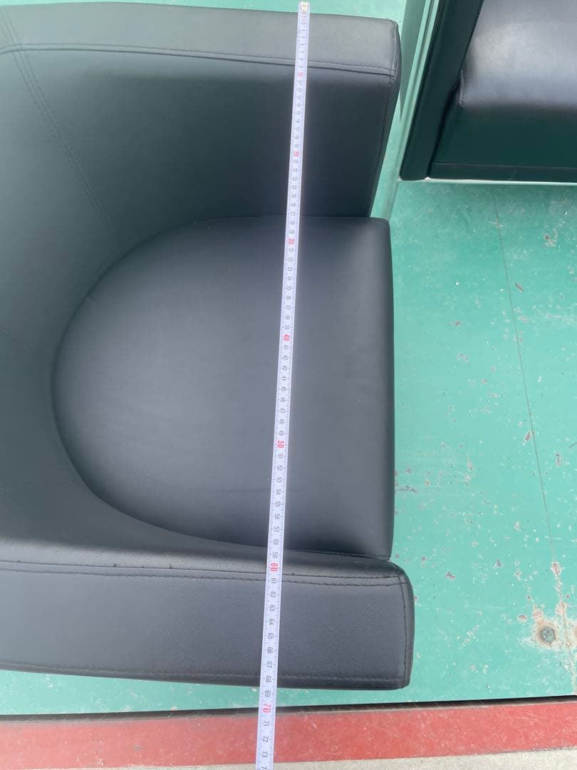 合皮クラブチェア◎ モダンデザインラウンジチェア／店舗・サロン・書斎1\3