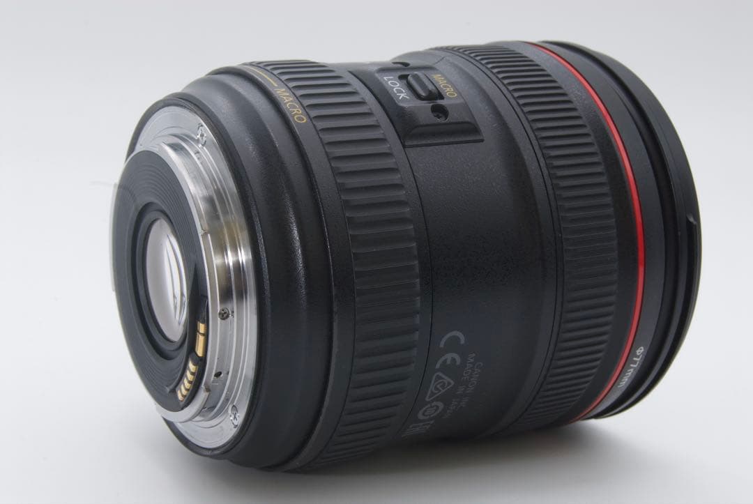 Canon EF 24-70mm F4L IS USM 手ブレ補正 マクロ