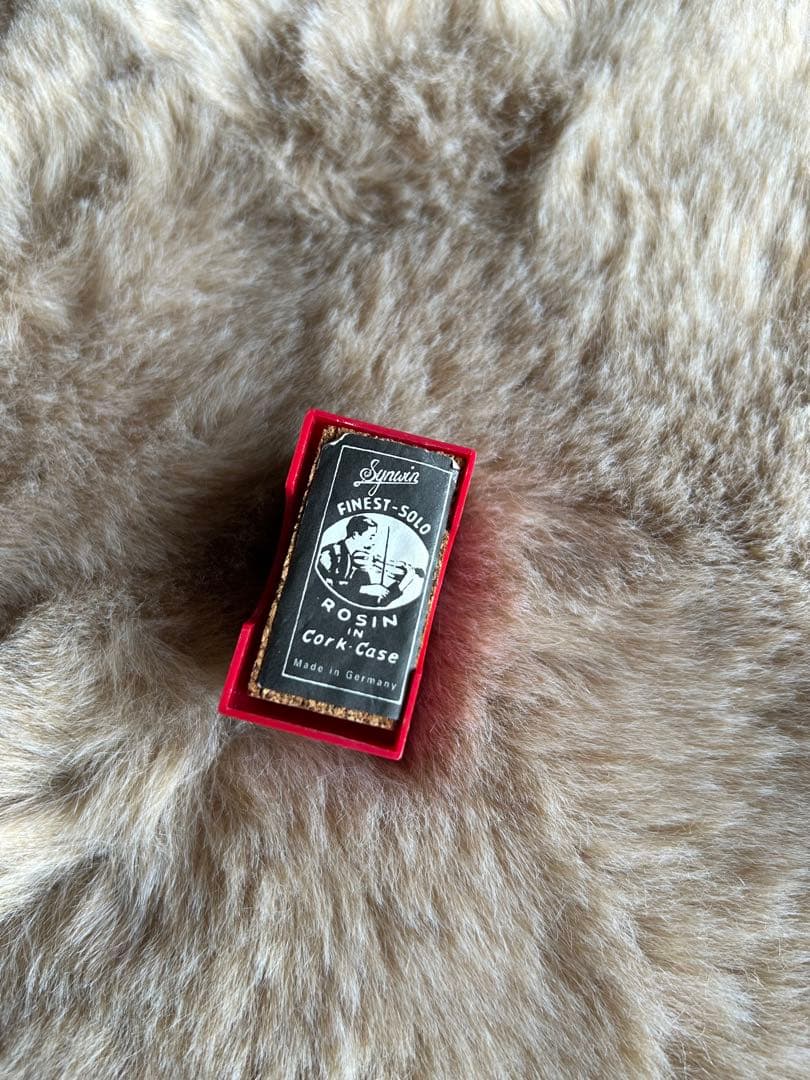要メンテSynwin バイオリン 1/8 ケース松ヤニ肩当て