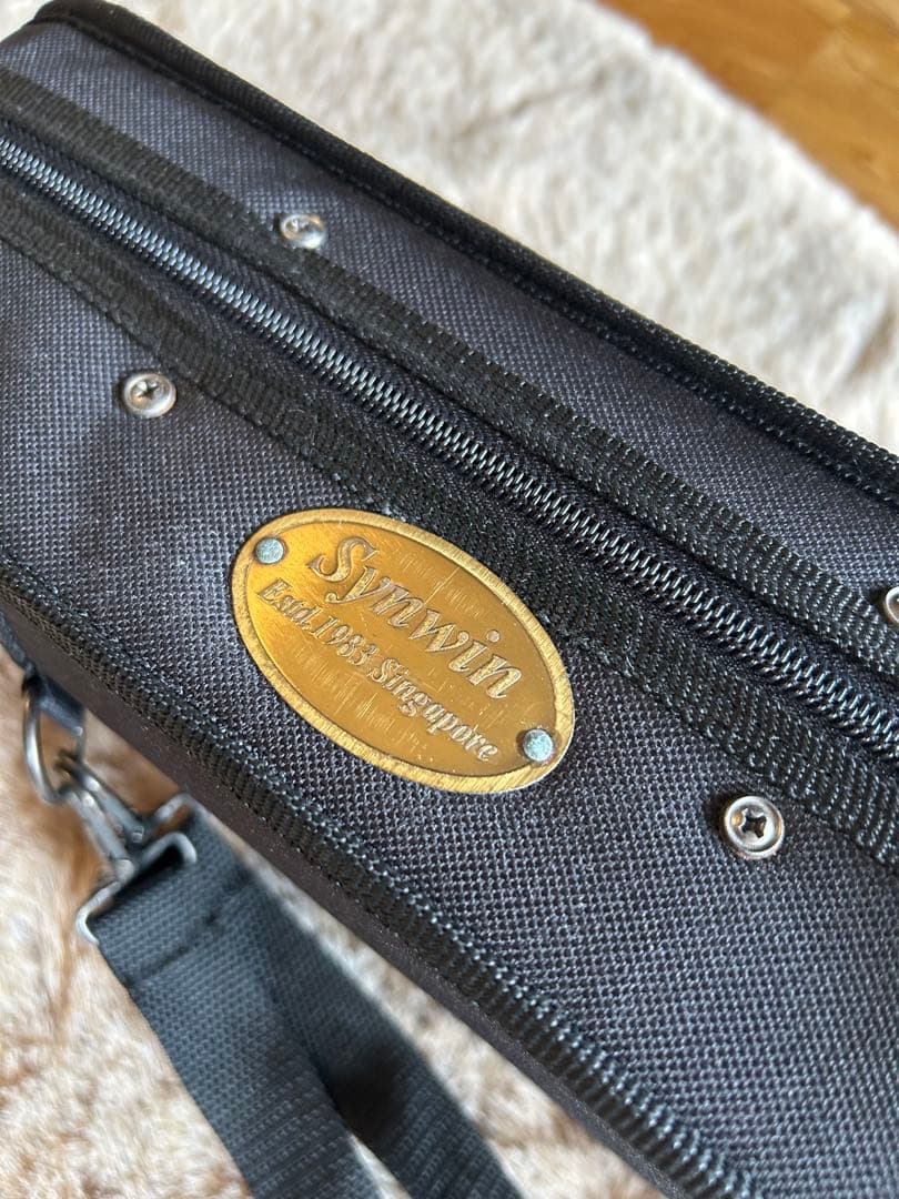 要メンテSynwin バイオリン 1/8 ケース松ヤニ肩当て