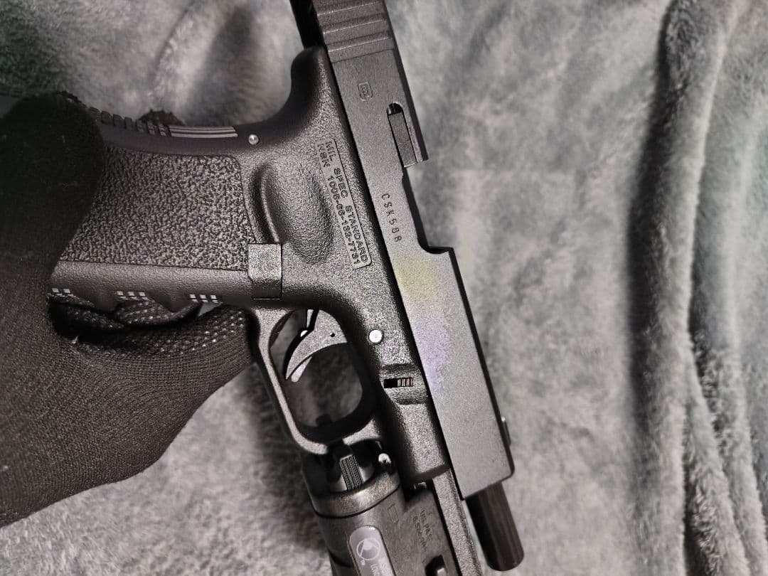KSC GLOCK G17 ガスガン M3Xライト ガンケース付き