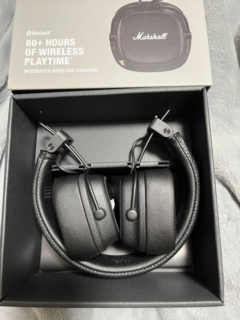 Marshall Major IV 上蓋開けただけ