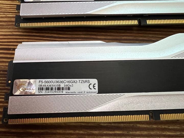 メモリー DDR5 5600 G.SKILL Trident Z5 RGB 32GB