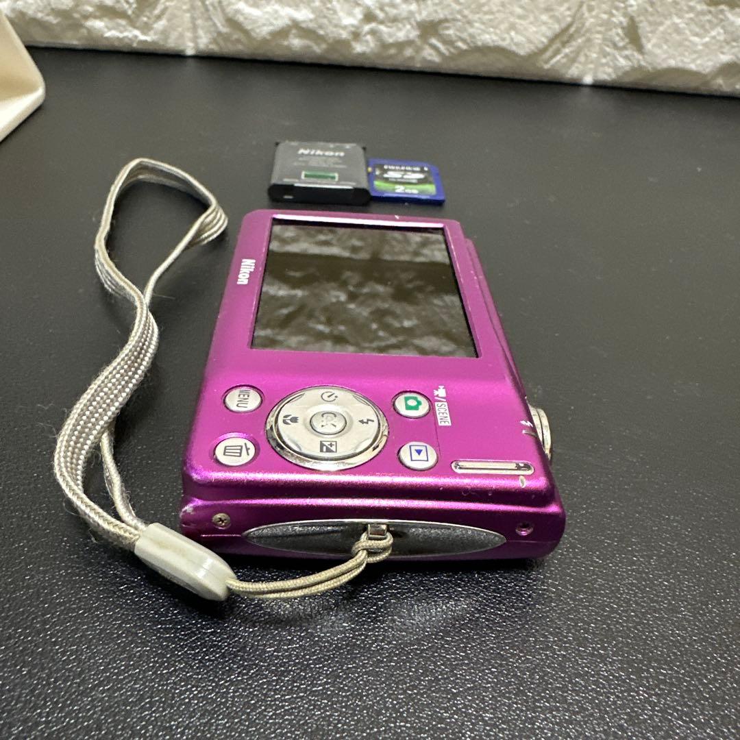 ニコンNikon COOLPIX S220 ピンク　動作確認済　中古品