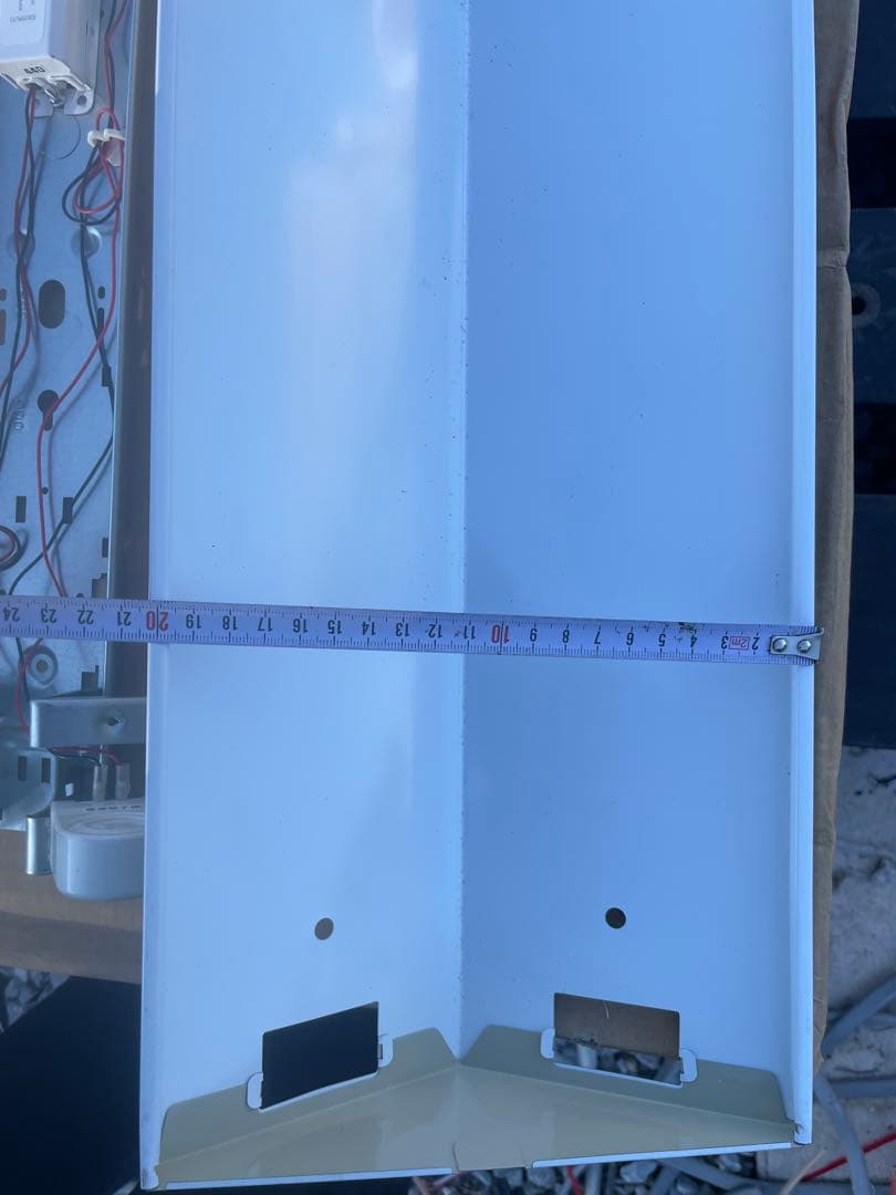 未開封品　￼直管型LED照明器具　反射笠￼つき　9セット