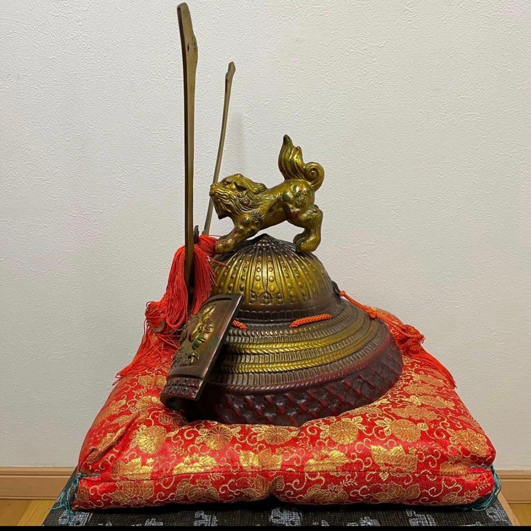 刻印あり　源九郎義経　長鍬型獅子頭の兜「出世兜」　レア