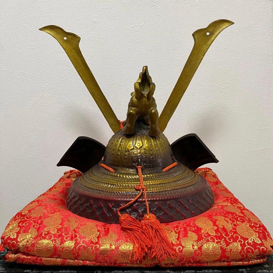 刻印あり　源九郎義経　長鍬型獅子頭の兜「出世兜」　レア