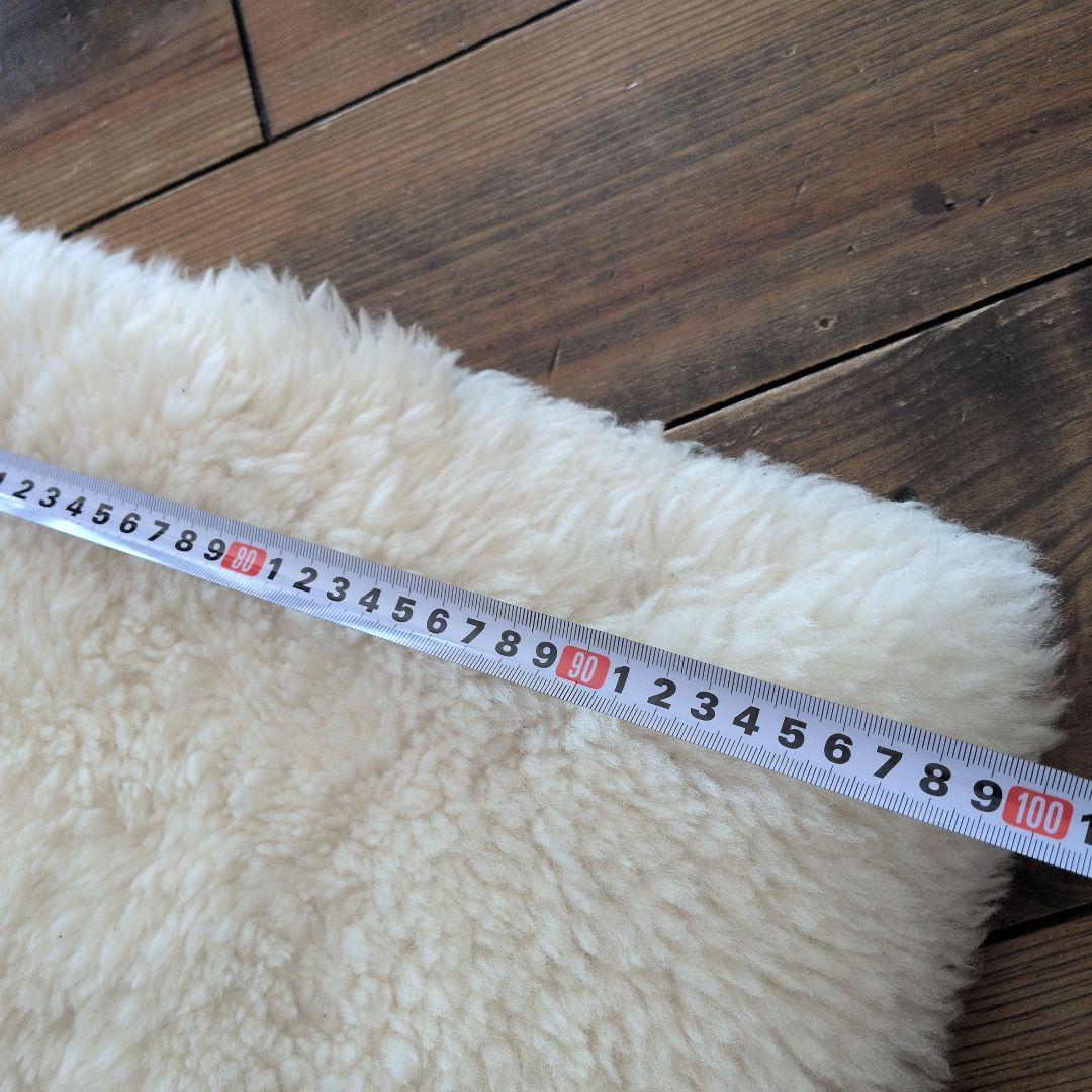 東洋羽毛シングルベッド敷きパッド ムートン　あったかい　アイボリー色