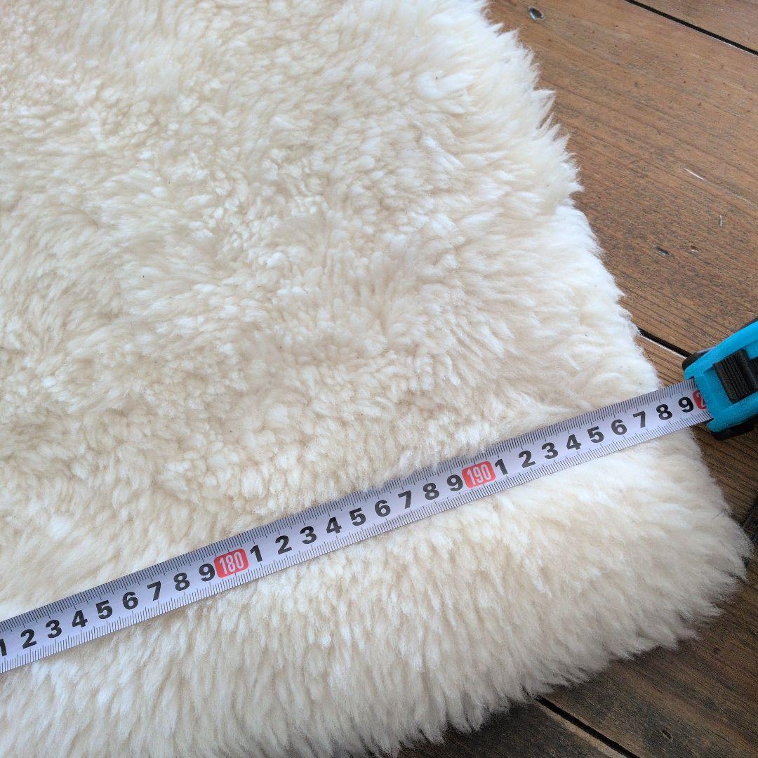 東洋羽毛シングルベッド敷きパッド ムートン　あったかい　アイボリー色