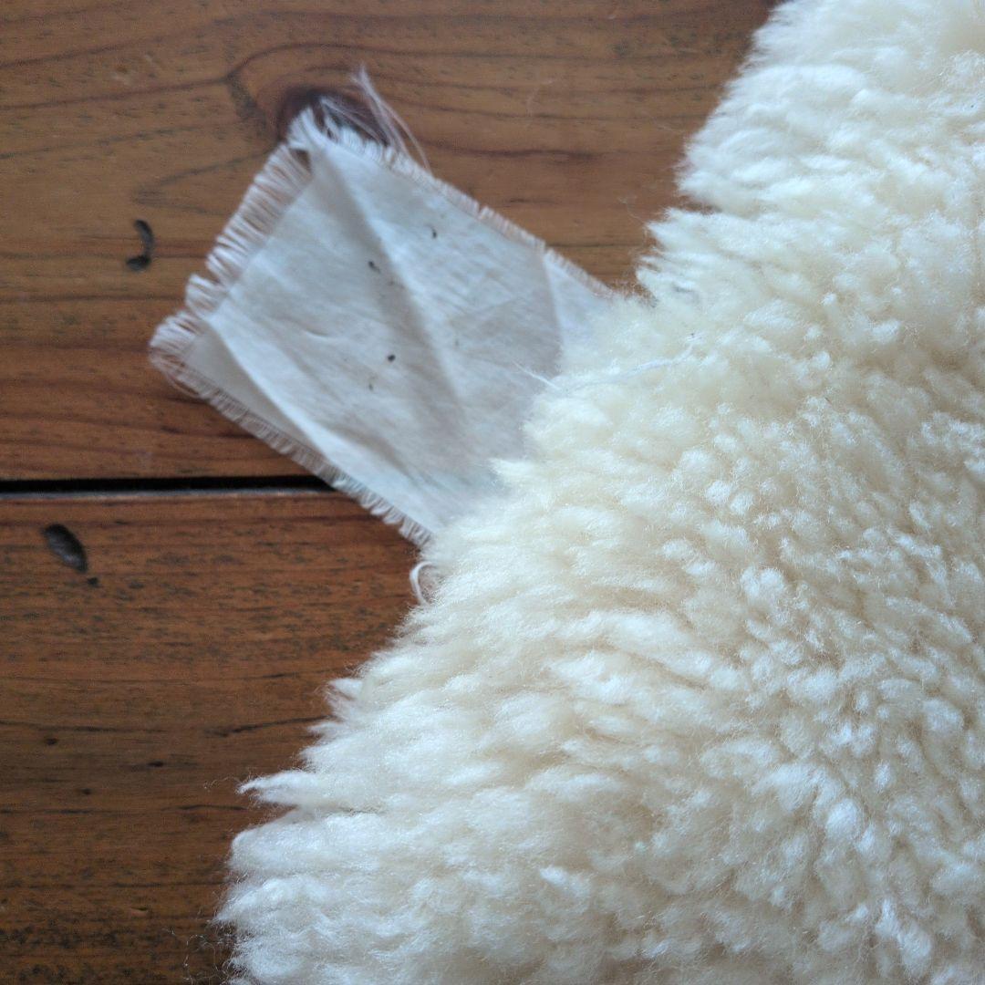 東洋羽毛シングルベッド敷きパッド ムートン　あったかい　アイボリー色