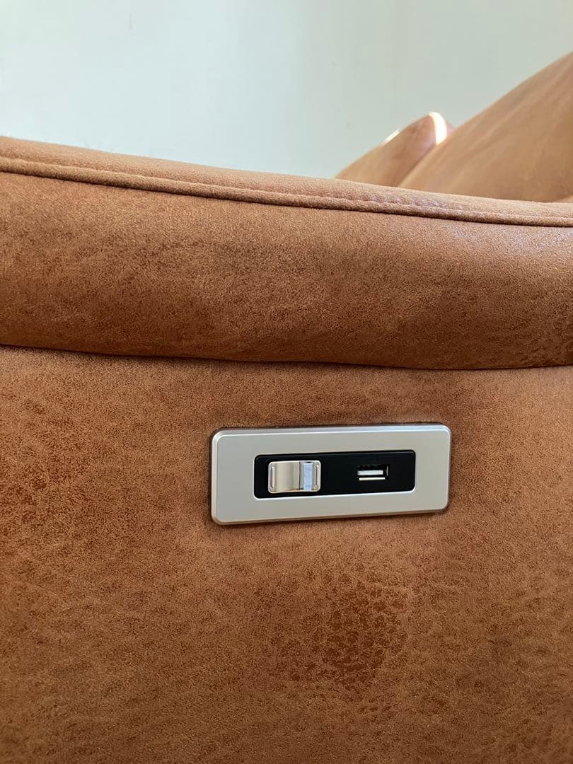 電動リクライニング機能付きブラウンソファ