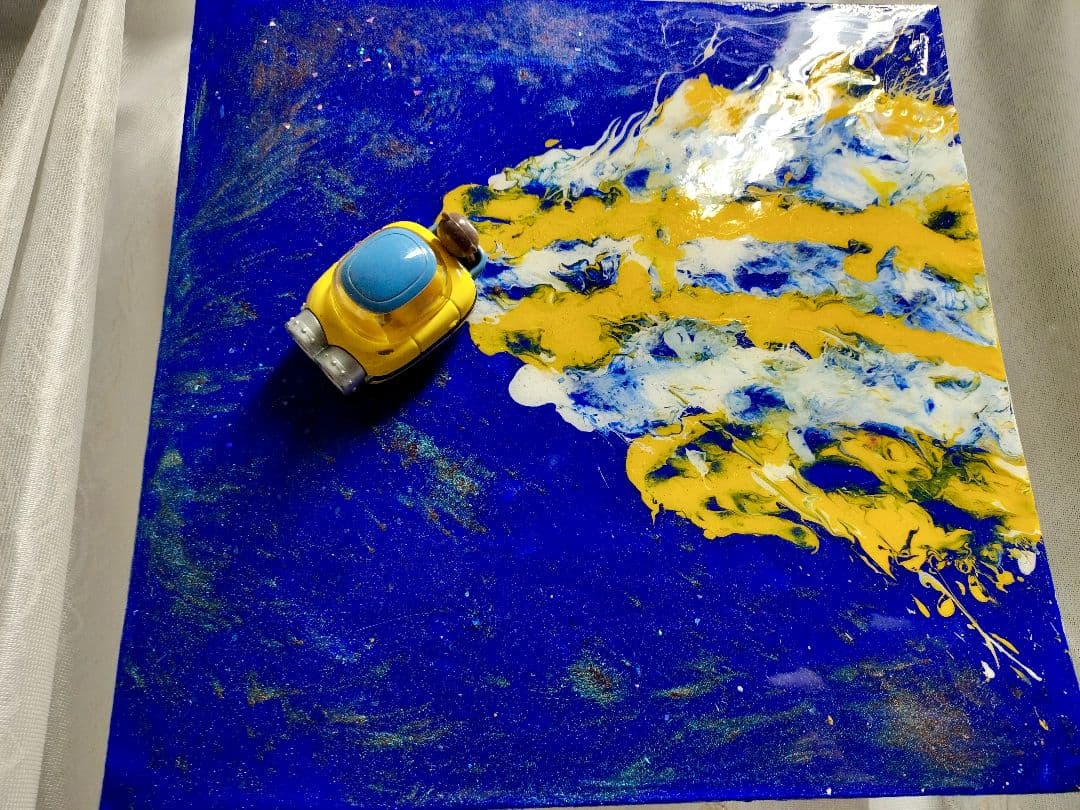 レジンアートジオラマ『ミニオン・コズミックフライト』 ミニオン風ミニカー壁掛け