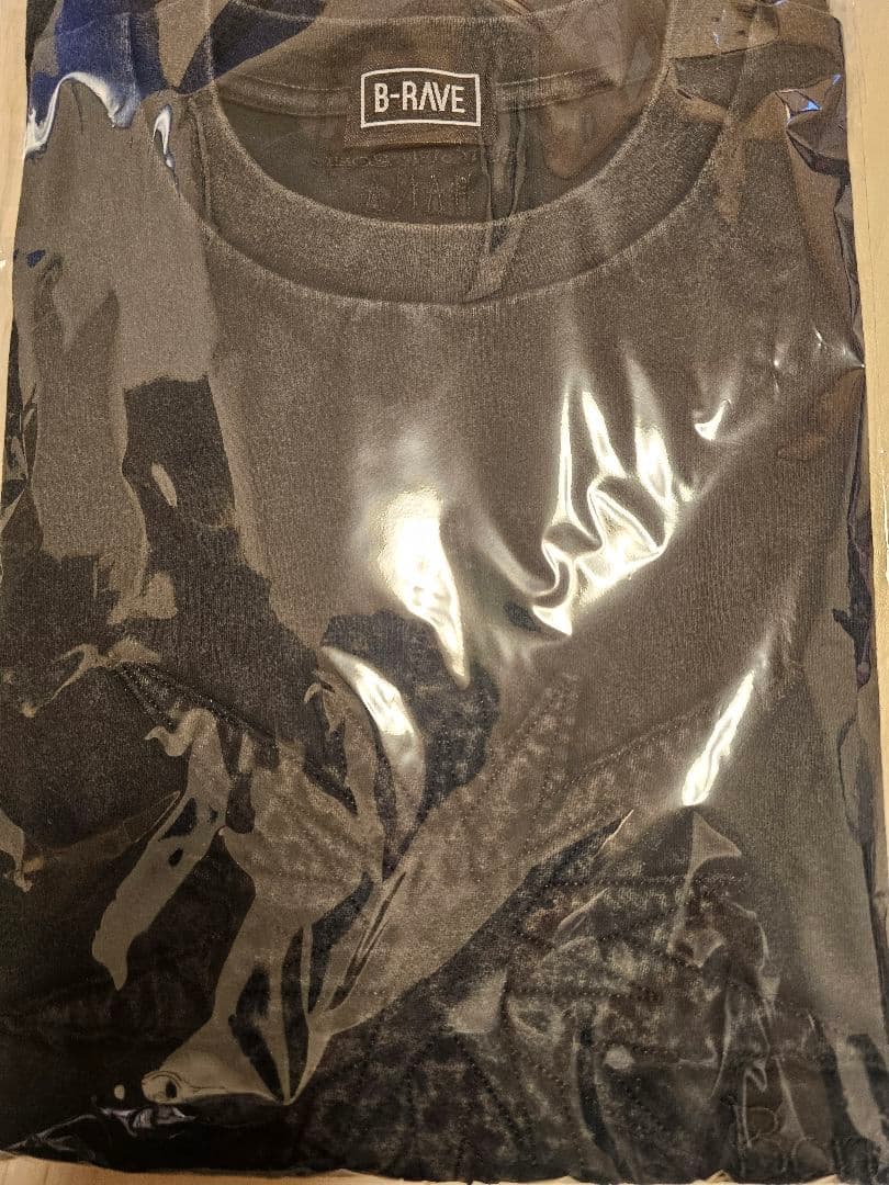 HANA 1st TOUR 2026 Tシャツ