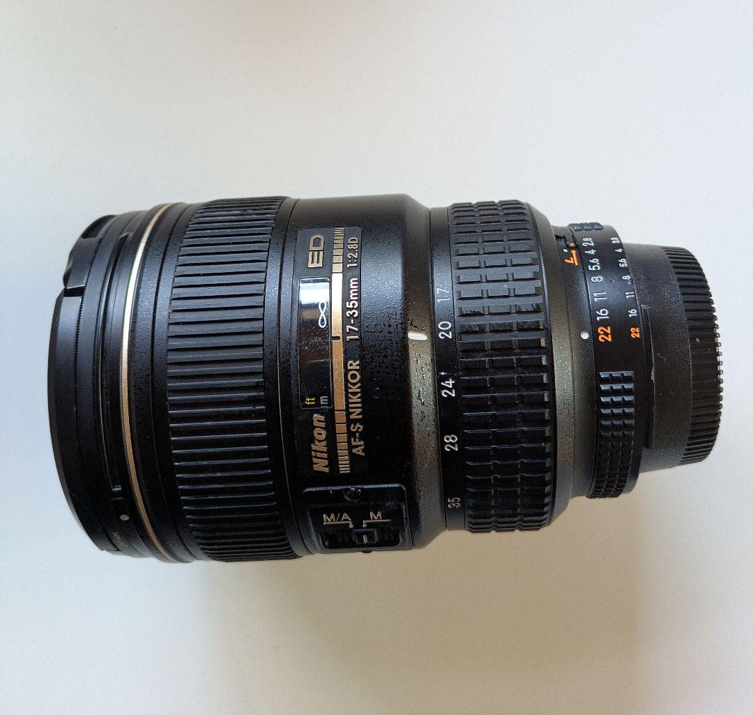 NIKONレンズ17〜35ミリ2.8Dレンズ