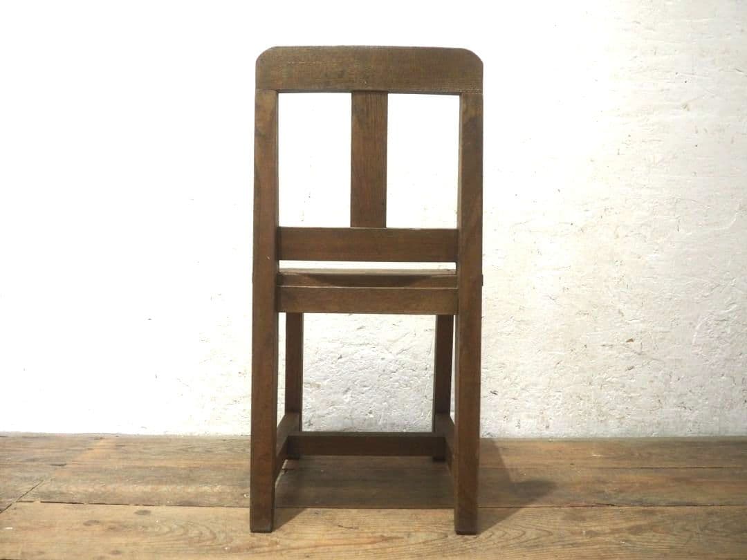 1368 ビンテージ　レトロな古い木製チェア　椅子　イス　展示台　花台　古家具