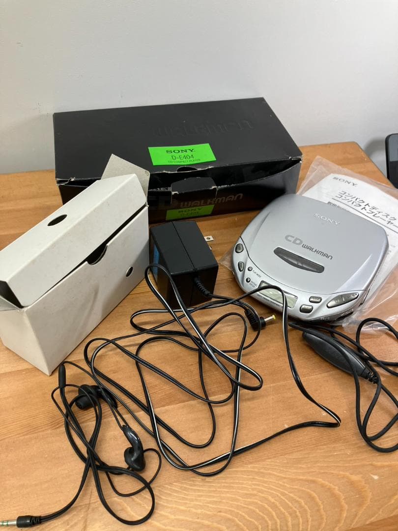 新品未使用 SONY CD　WALKMAN　D-E404　説明書　動作確認済み