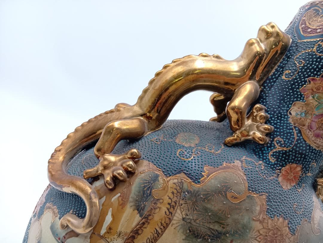 花瓶 壺 金彩 武将図 龍