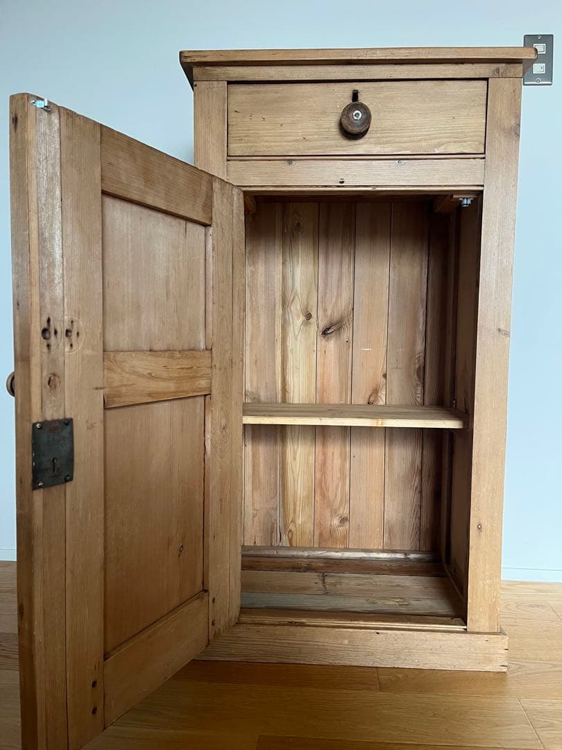 [最終お値下げ]アンティークパイン キャビネット 引き出し付き