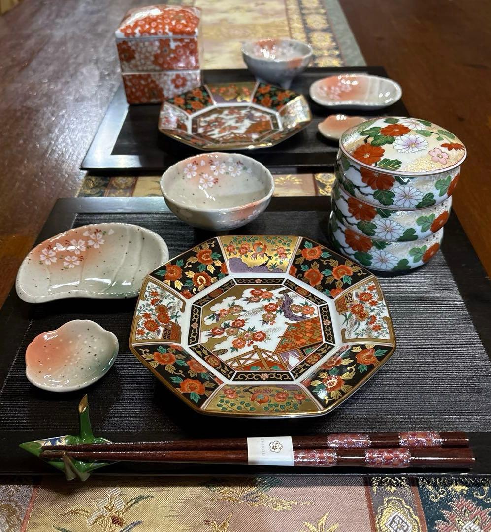 特選✨三段小重鉢・二段小重鉢と古伊万里八角皿他　お2人様お膳