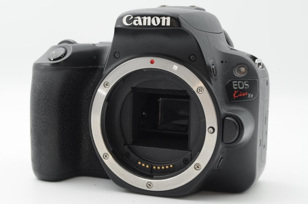 ■超美品⑤■夏休みSALE■ Canon EOS Kiss x9 ダブルレンズ