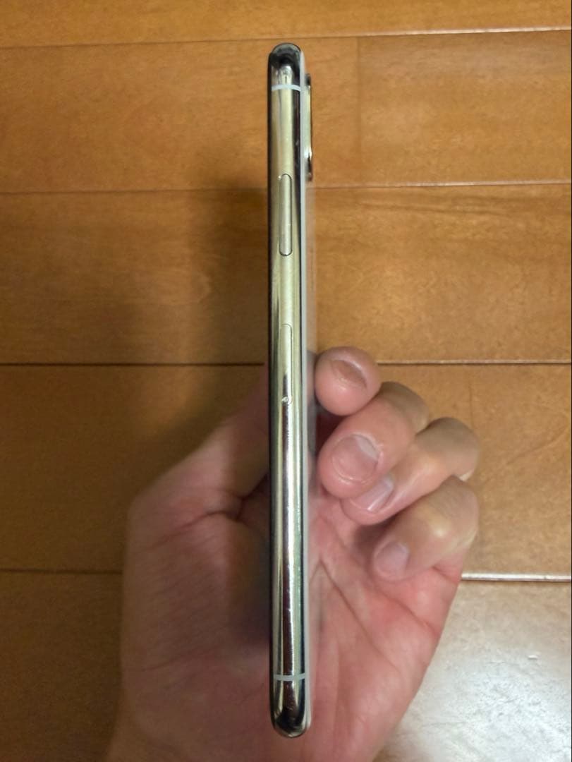 Apple iPhone X ホワイト 本体