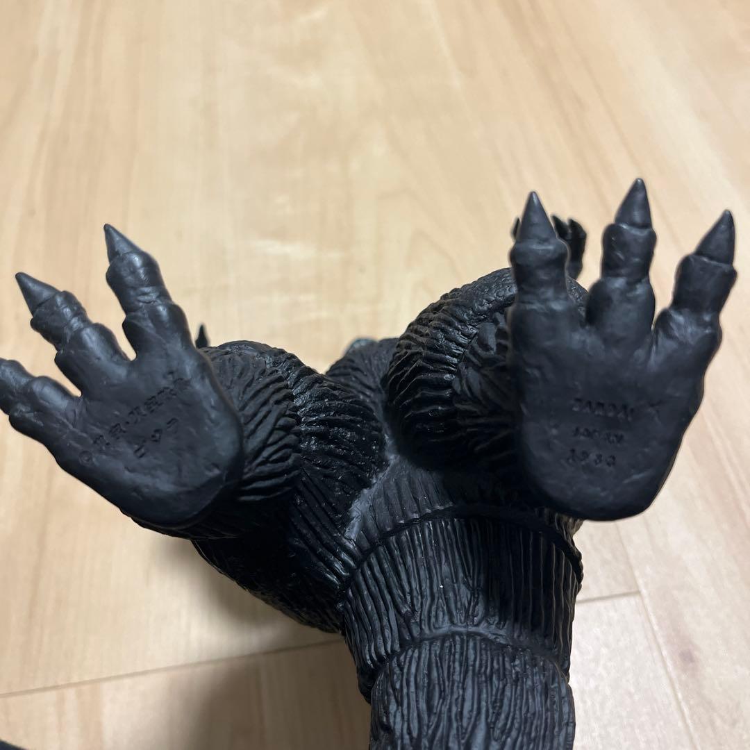 BANDAI キンゴジ黒成型　ソフビ