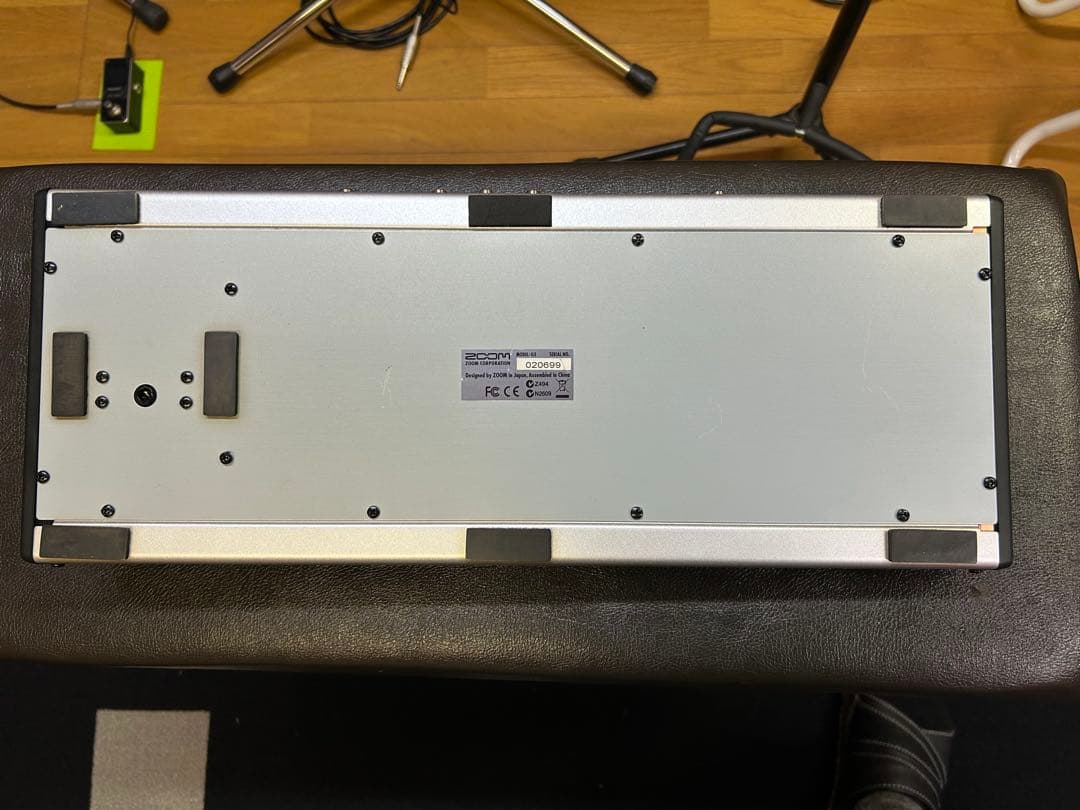 完動品ZOOM G5 ＋純正アダプター＋純正ソフトケース＋取扱説明書＋予備真空管
