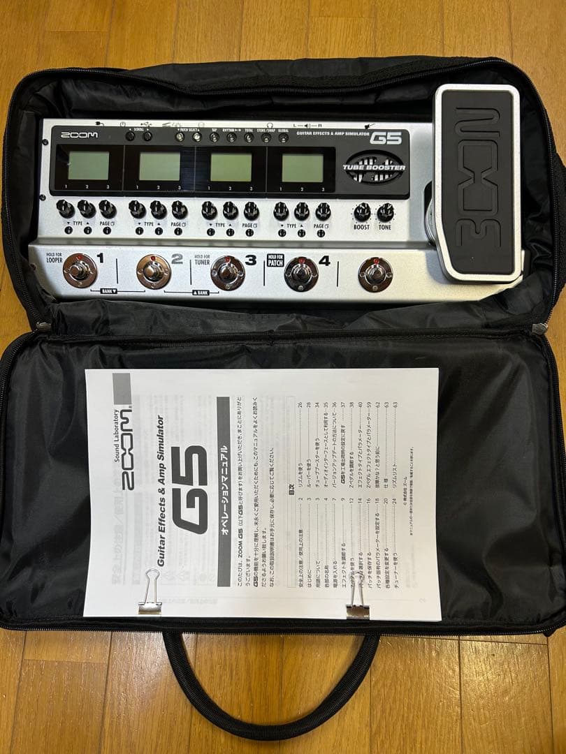 完動品ZOOM G5 ＋純正アダプター＋純正ソフトケース＋取扱説明書＋予備真空管