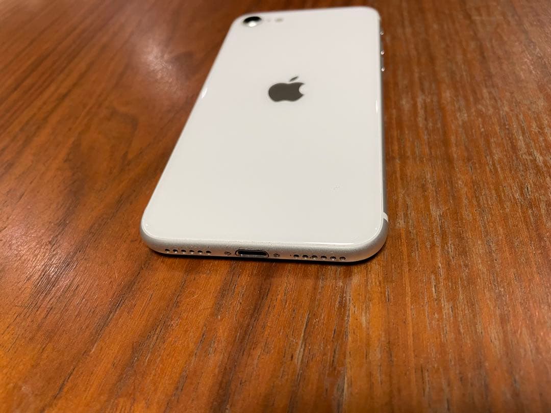 寿*ん様 Apple iPhone 第2世代 ホワイト