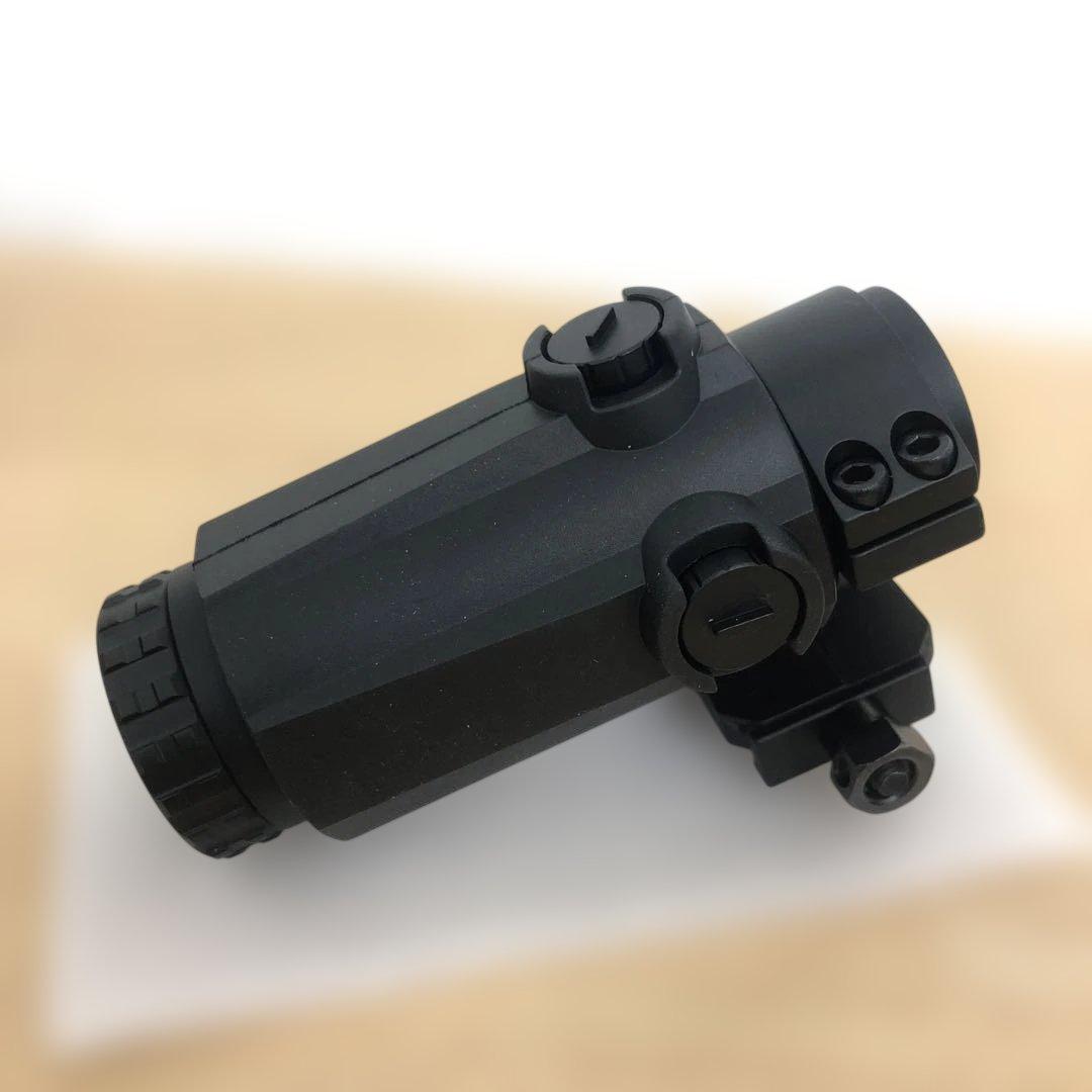 個人装備 M0317-6 Vector Optics Maverick-III 3x22