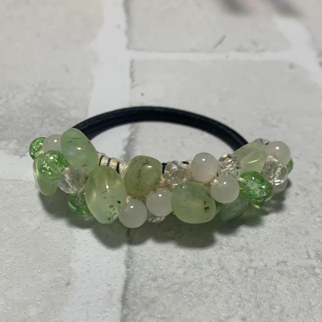 ハーフ シュシュ☆ビーズ ヘアゴム☆ハンドメイド パワーストーン プレナイト