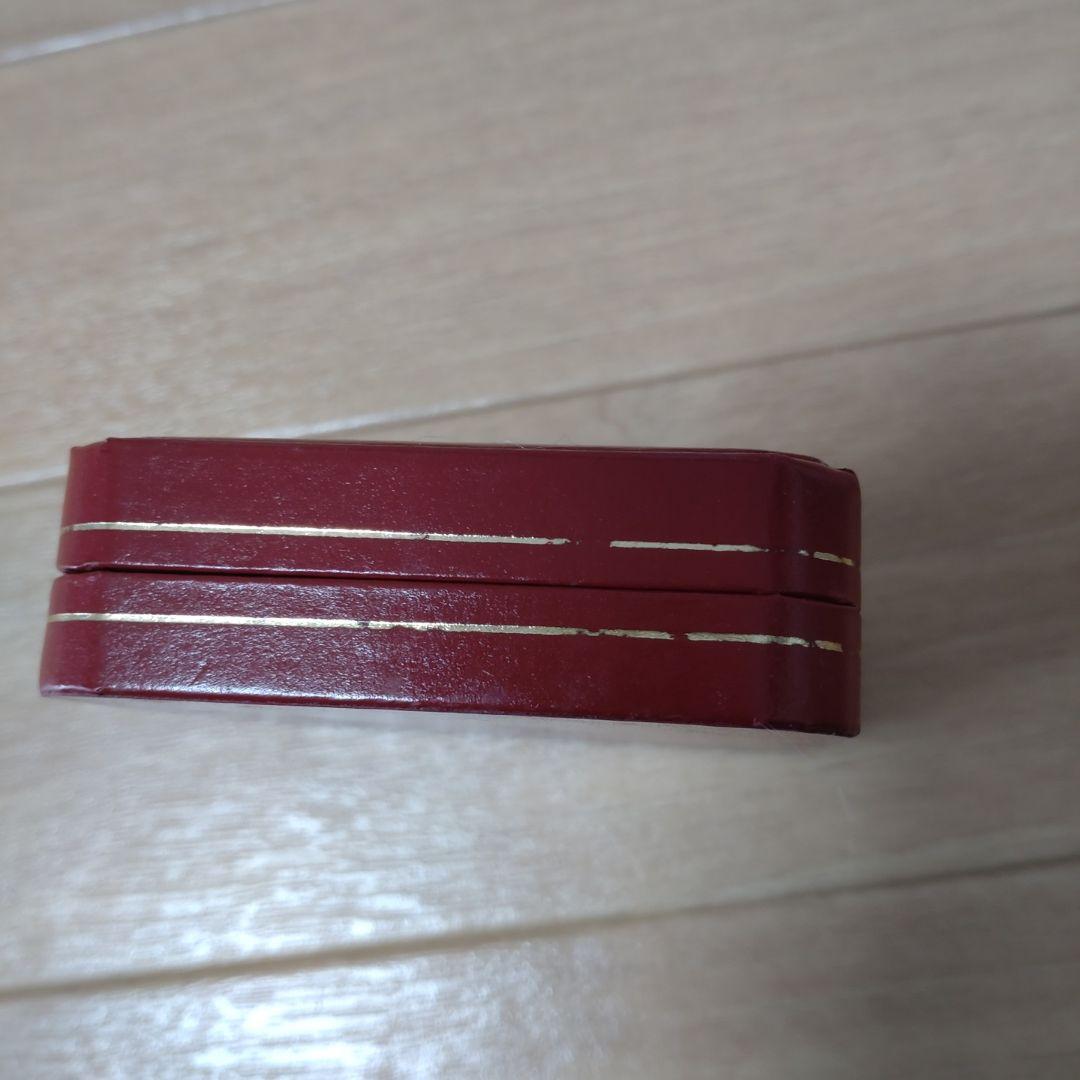 【超貴重・最終値下げ】2000年 エリザベス女王 記念硬貨 珍しい青色硬貨