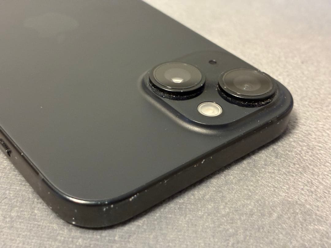 iPhone 15 128GBブラック