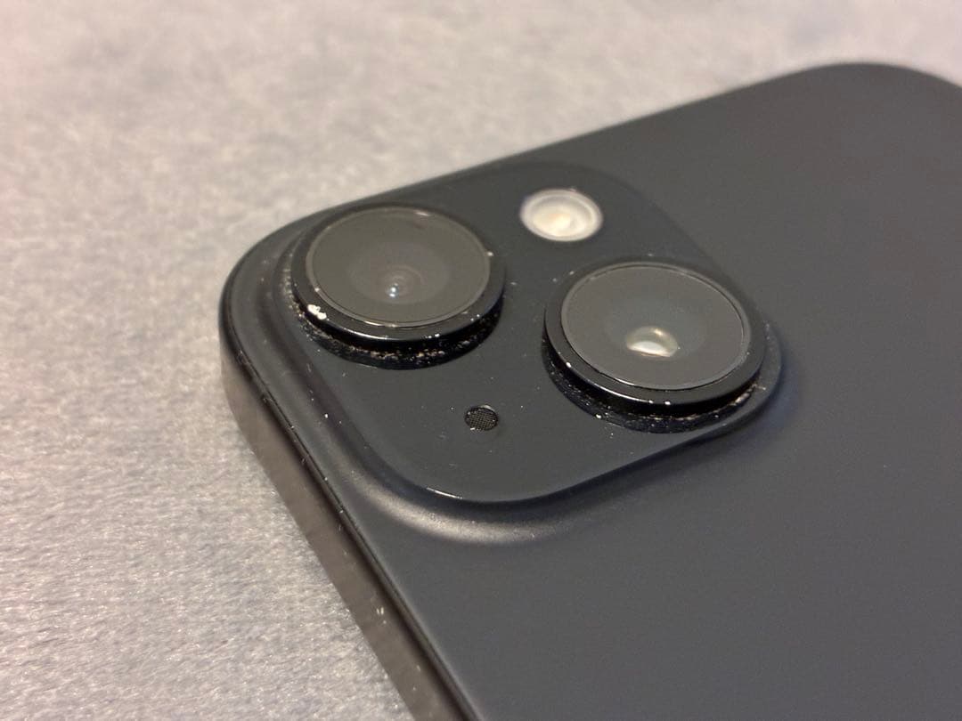 iPhone 15 128GBブラック
