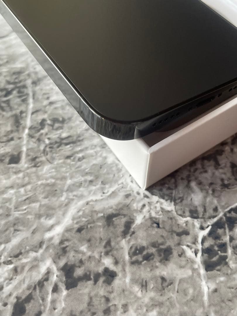 超美品6/28購入iPhone14 pro 256G ブラック SIMフリー