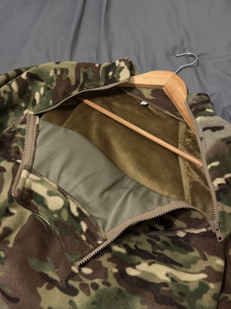 米軍実物未使用品◾︎ZAPT ポーラテック フリース マルチカム L