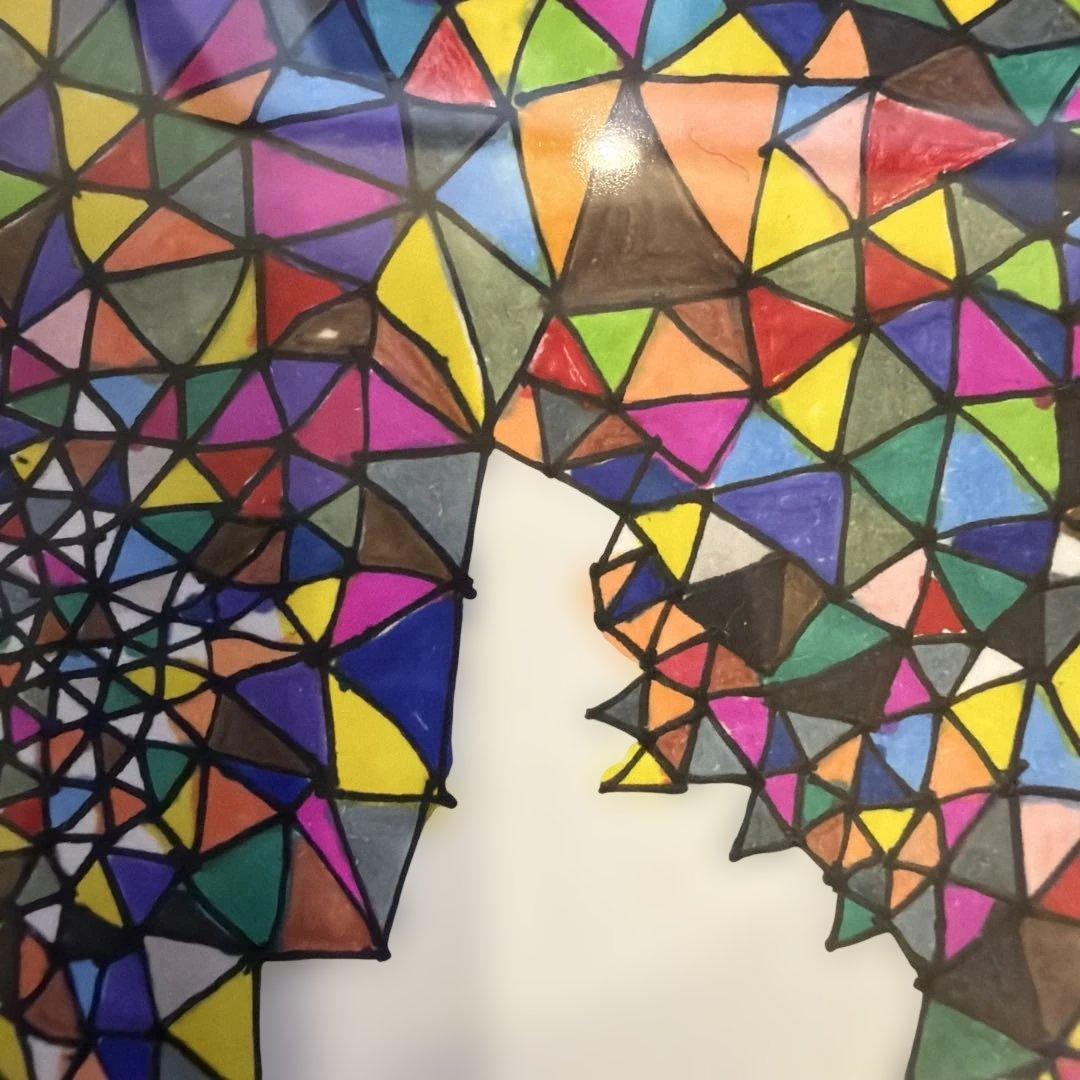 幾何学的トライアングルのアート作品