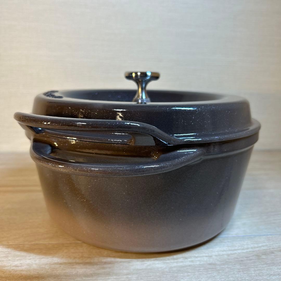 訳あり　バーミキュラ　オーブンポット ラウンド　22cm パールブラウン　両手鍋